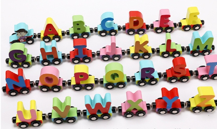 MAGNETIC ALPHABET CAR