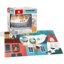 WOODEN PUZZLES IN HELICOPTER