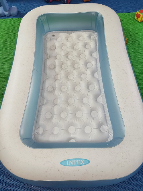 INTEX SWIMMING POOL