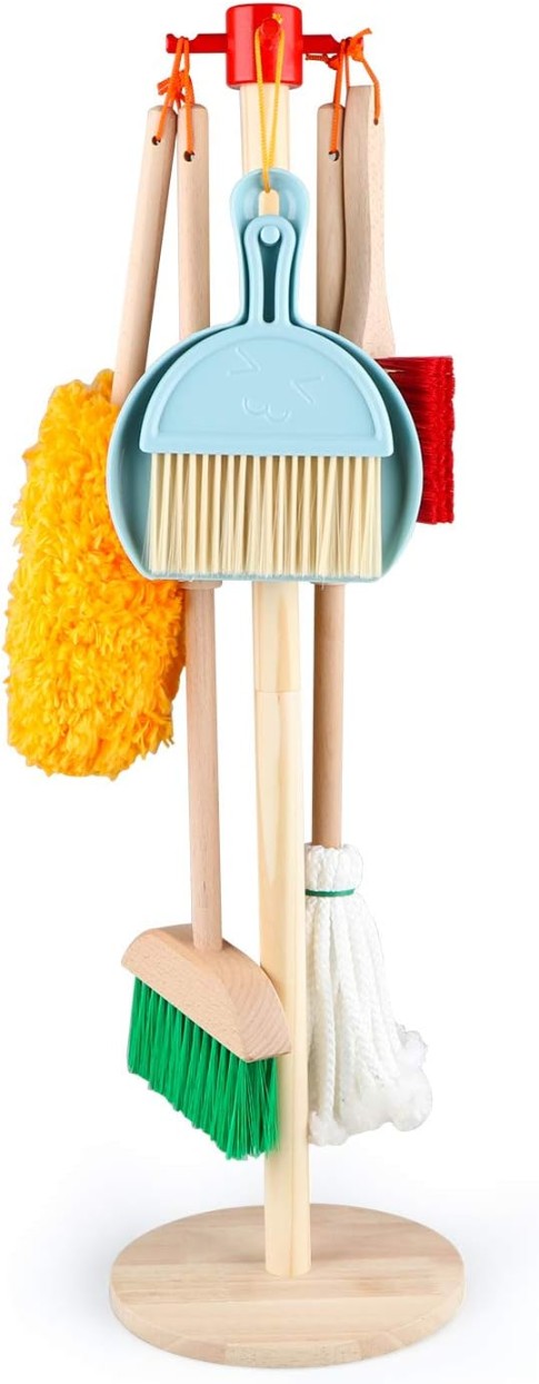 WOODEN CLEANING SET WITH VACCUM CLEANER